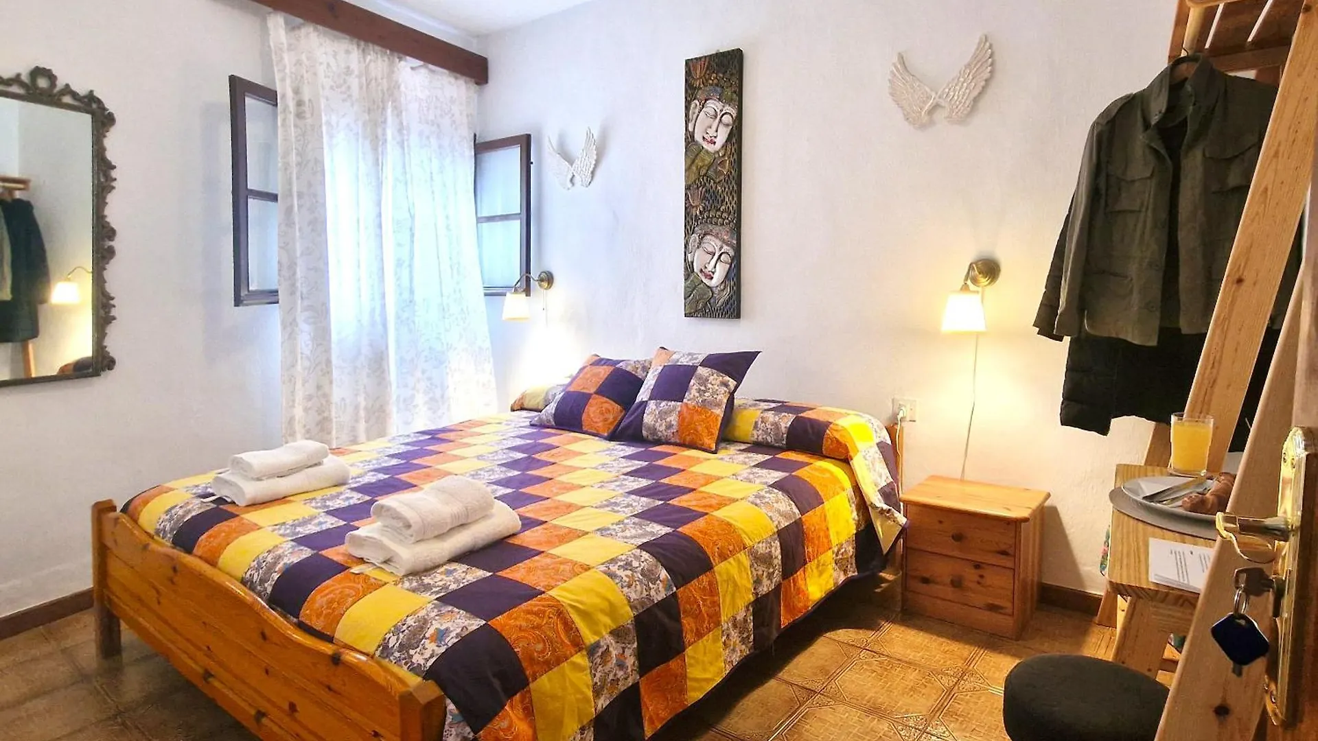 La Casa De Abuela Habitaciones Con Bano Compartido En El Casco Historico De Frigiliana 